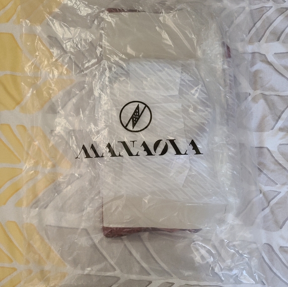 MANAOLA HANDBAG - Picture 8 of 12